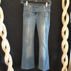 Hydraulic Jeans .